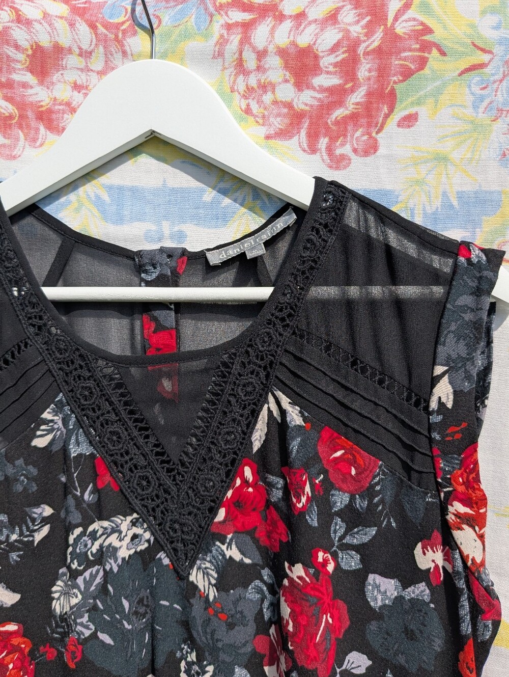 Daniel Rainn Medium Sleeveless Floral body with black sheer inserts